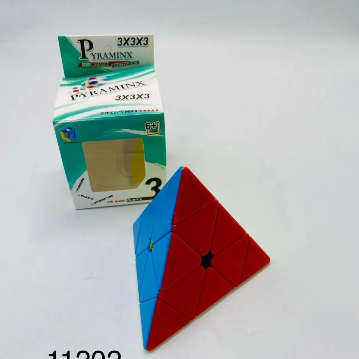 Zabawka logiczna Pyraminx 3x3x3