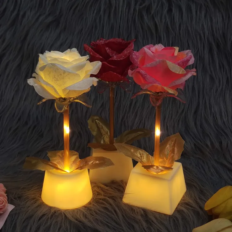 Lampka nocna LED w kształcie róży 3 kolory