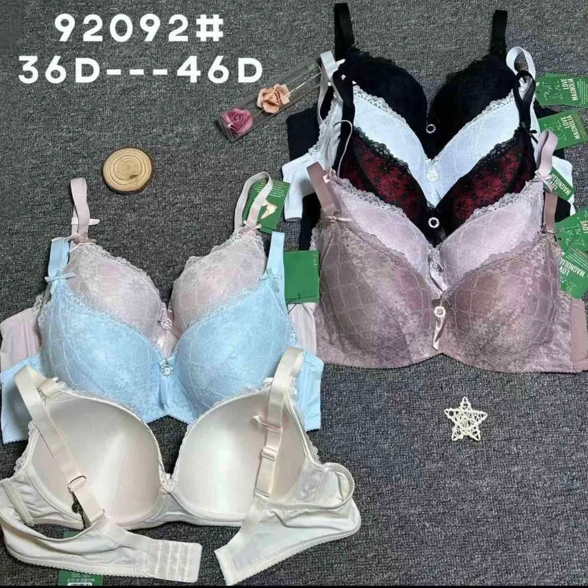 Biustonosz damski push-up 36D-46D czarny różowy biały