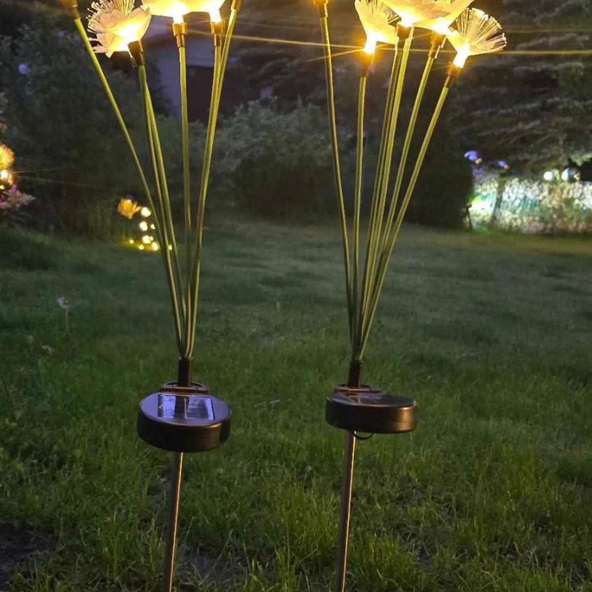 Lampki solarne dekoracyjne do ogrodu kwiaty 2PCS