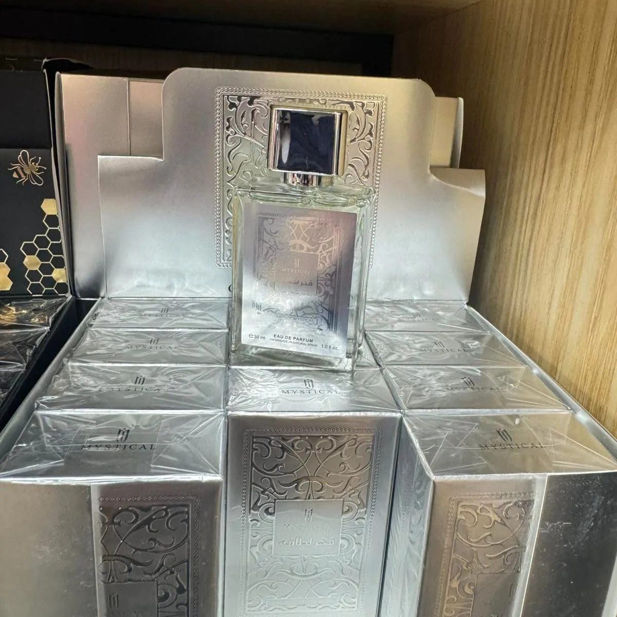 Perfumy Eau de Parfum 30ml w srebrnym opakowaniu