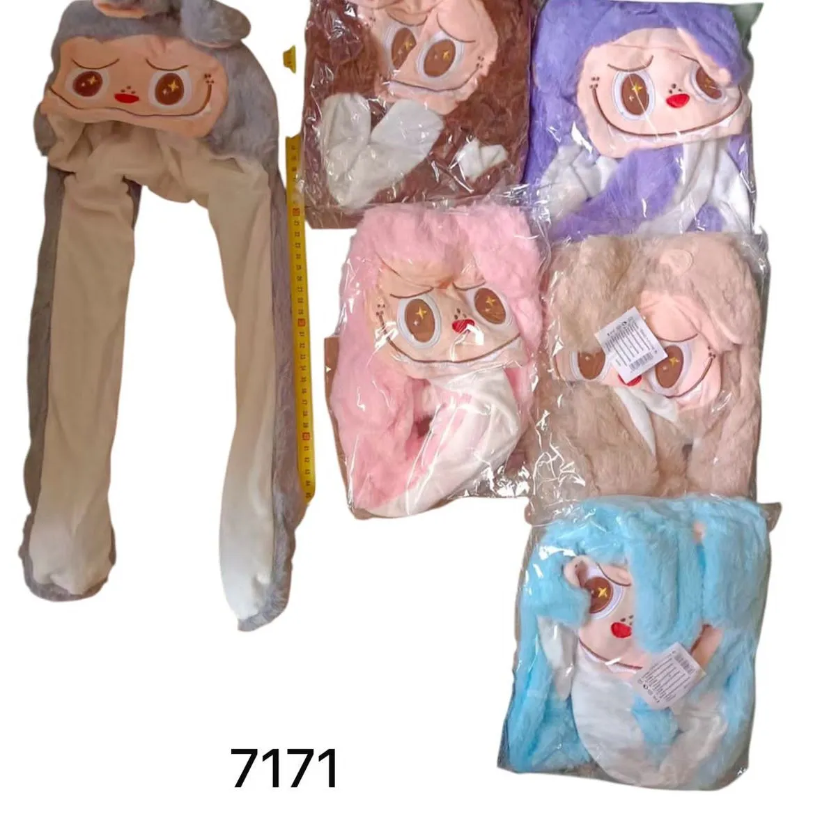 Czapka Świecące Labubu 7171