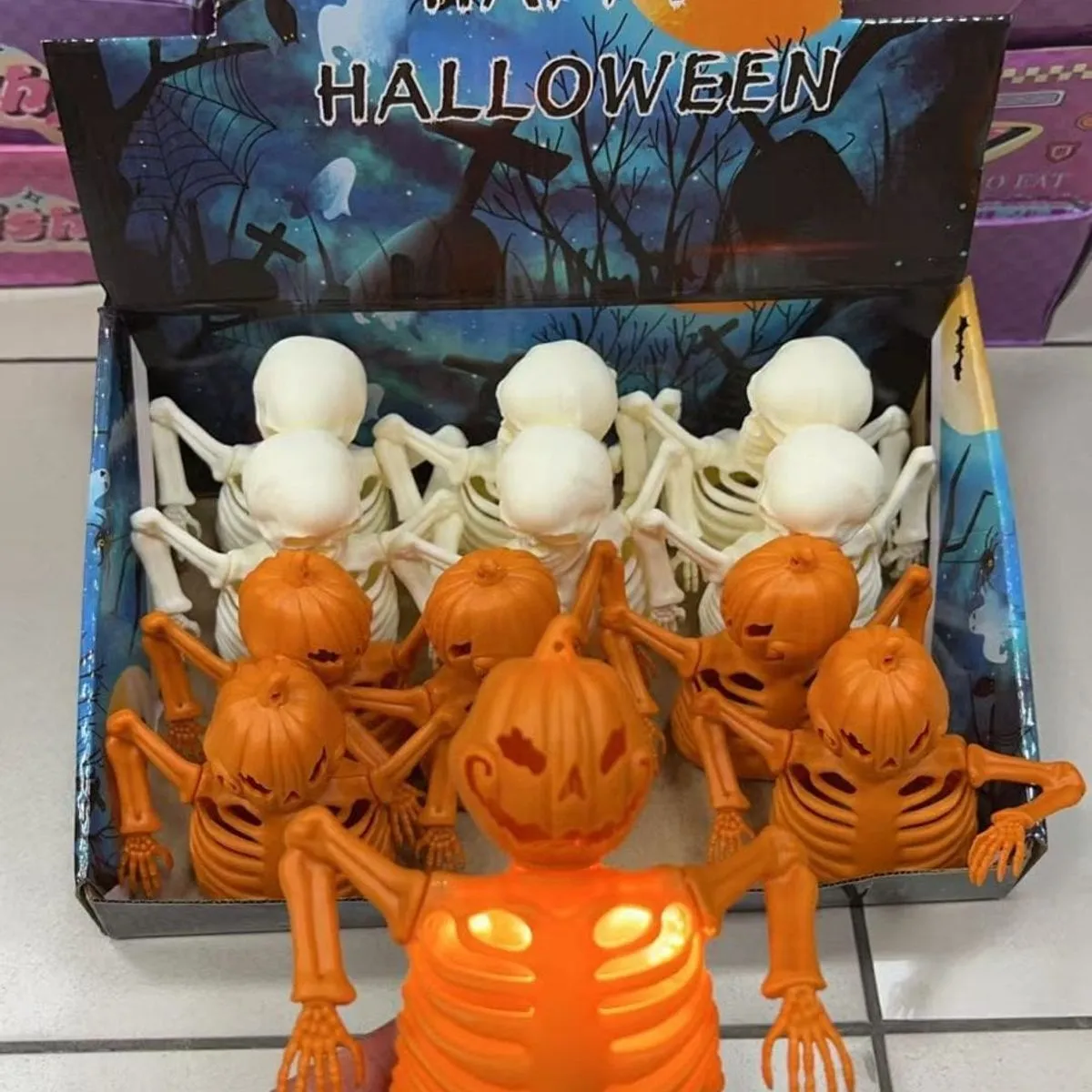 Dekoracja LED Halloween Szkielet i Dynia, Figurka 12 szt.