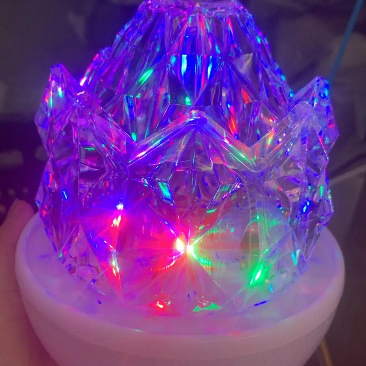 Lampka LED dekoracyjna kryształowa fioletowo-niebieska