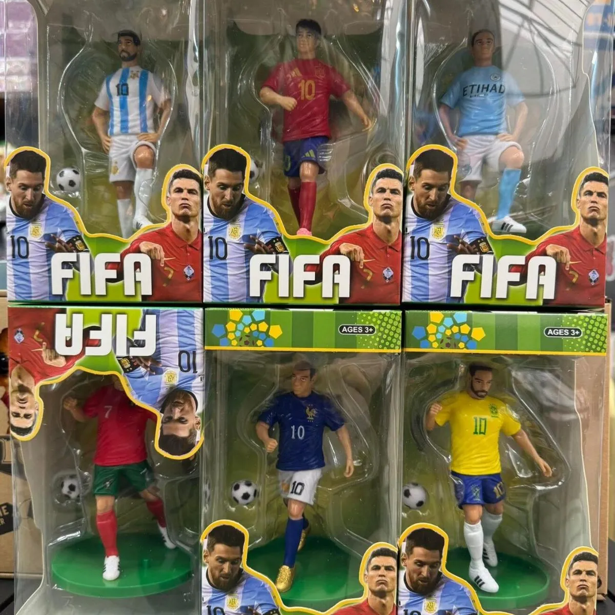 Zestaw figurek FIFA 3D piłkarzy, 12 szt