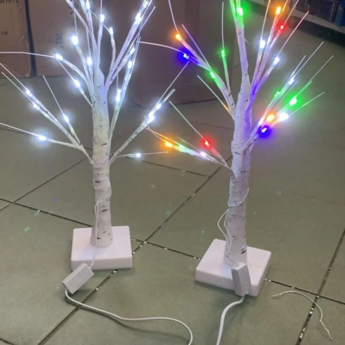 Drzewko LED dekoracyjne z podświetleniem LED