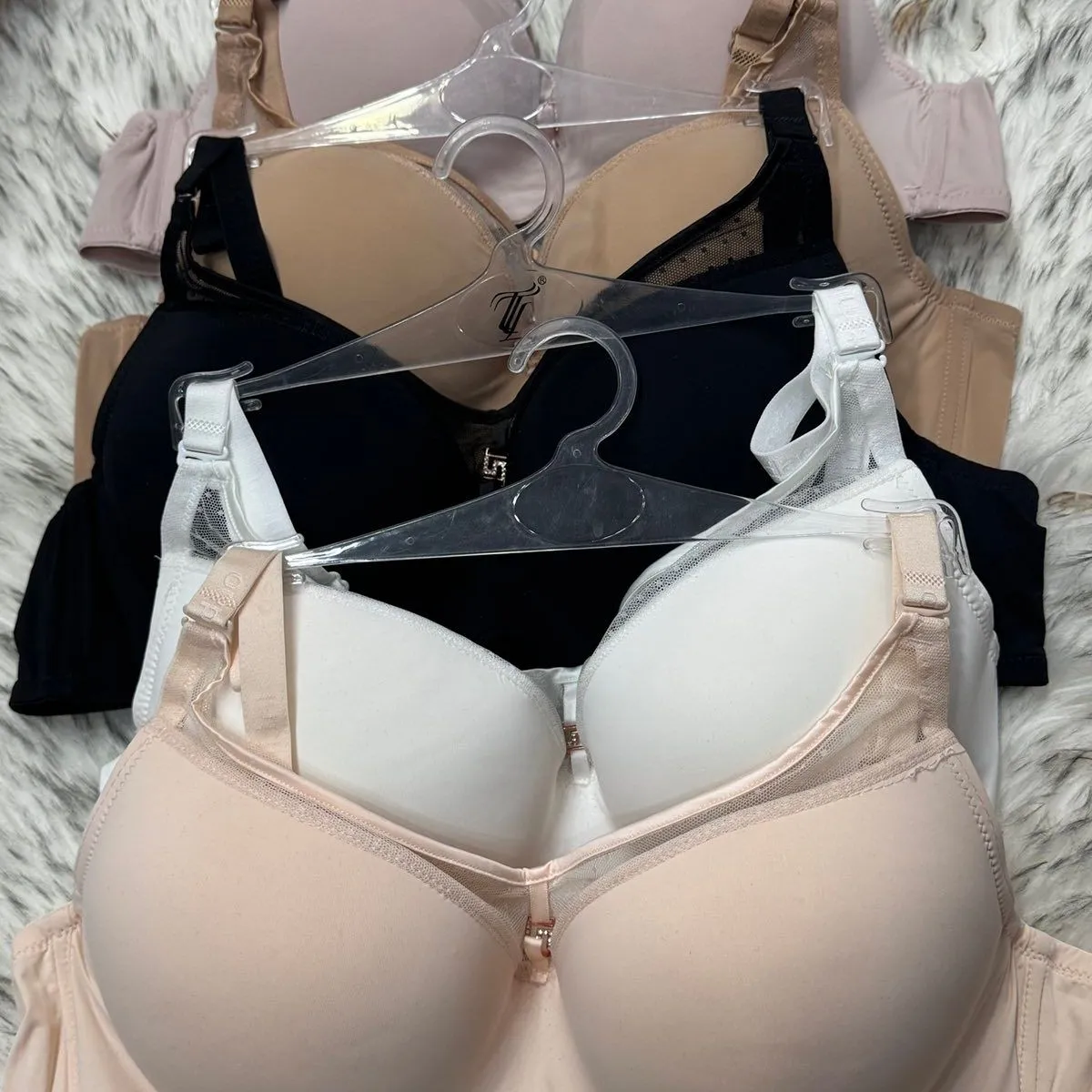 Biustonosz damski bezszwowy, rozmiar 39, 6 szt. w kolorach nude i czarny
