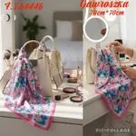 Chusta Damska Kwiatowa 70x70 cm Różowo-Niebieska