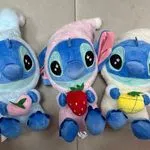 Maskotka Pluszowa Stitch w piżamie z owocem, mix kolorów