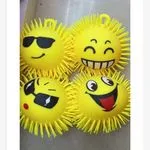 Zabawki Squeeze Toys Gniotki Emoji z Kolcami Żółte 36 szt.