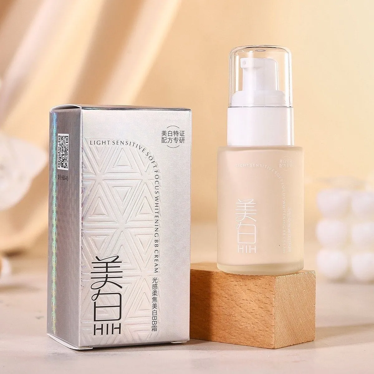 Krem BB HIH Light Sensitive Soft Focus Whitening 30g