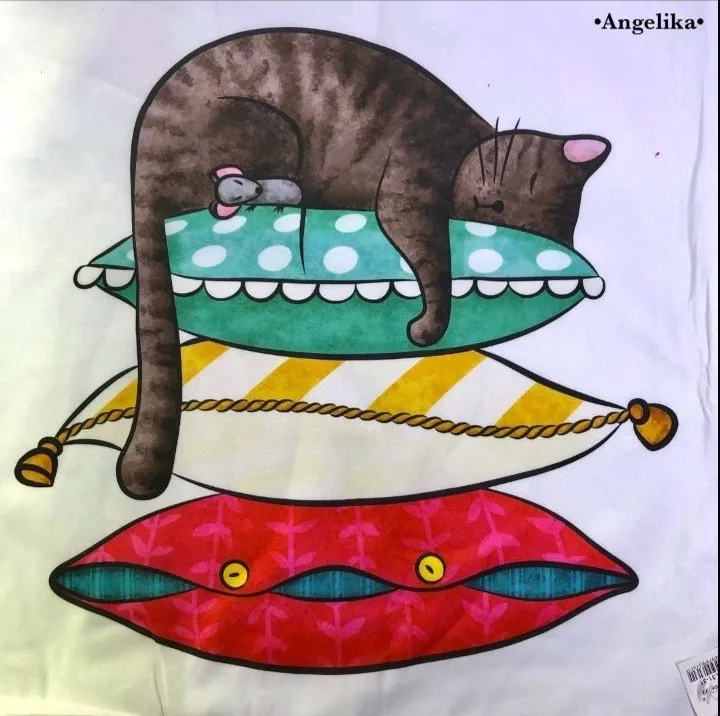 Poszewka dekoracyjna 40x40cm z kotem i poduszkami