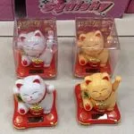 Kot Szczęścia Solarny Maneki-neko, Ruchoma Łapka, Mix Kolorów