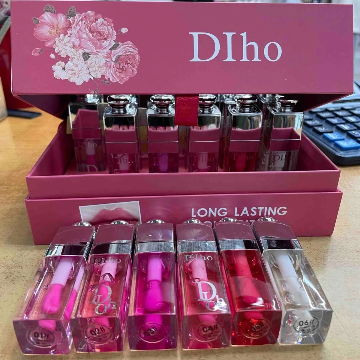Błyszczyki do ust DIho Long Lasting 24 szt
