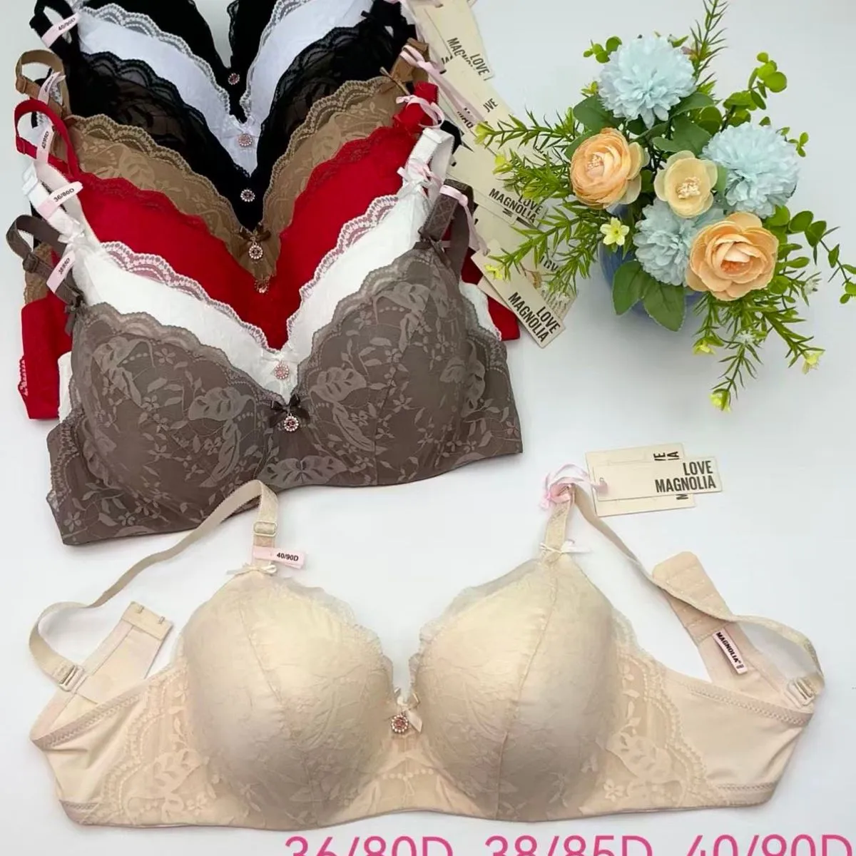 Biustonosz damski Love Magnolia koronka różne kolory