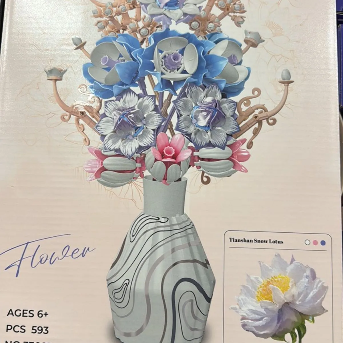Klocki Kwiaty Flower Arrangement 593PCS
