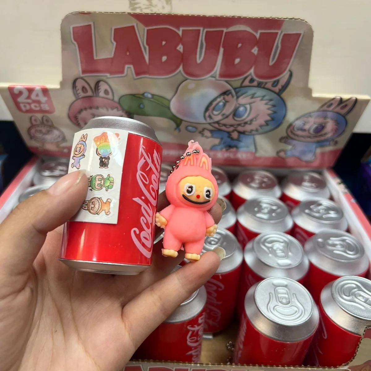 Figurki Labubu w puszce brelok niespodzianka 24 szt.