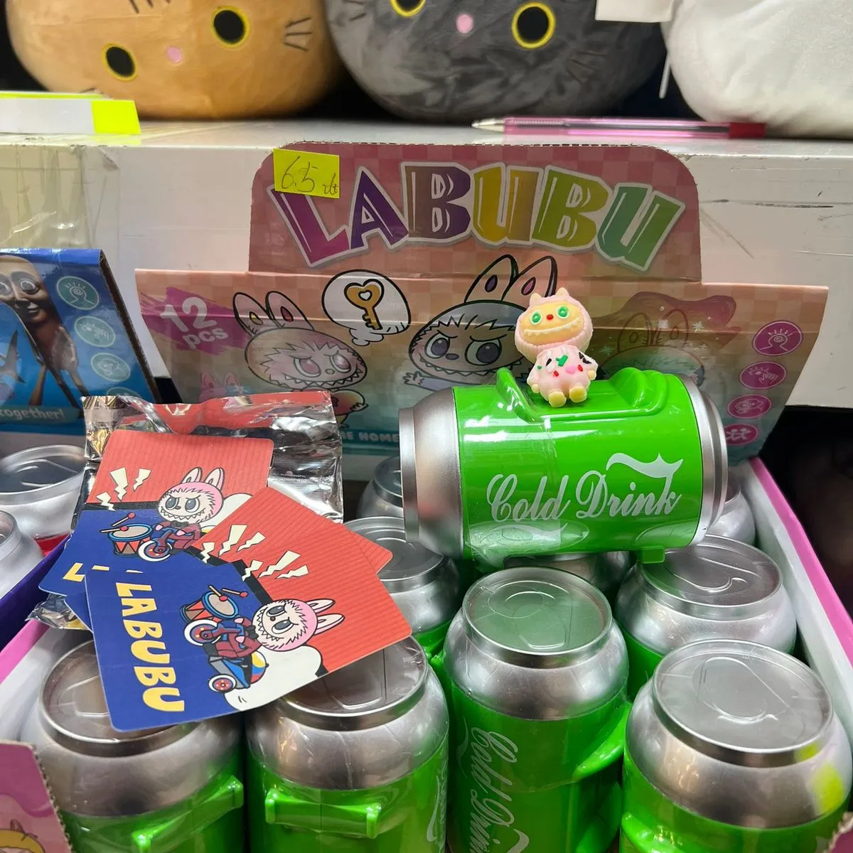 Figurki Labubu w puszkach Cold Drink, zestaw 12 szt.