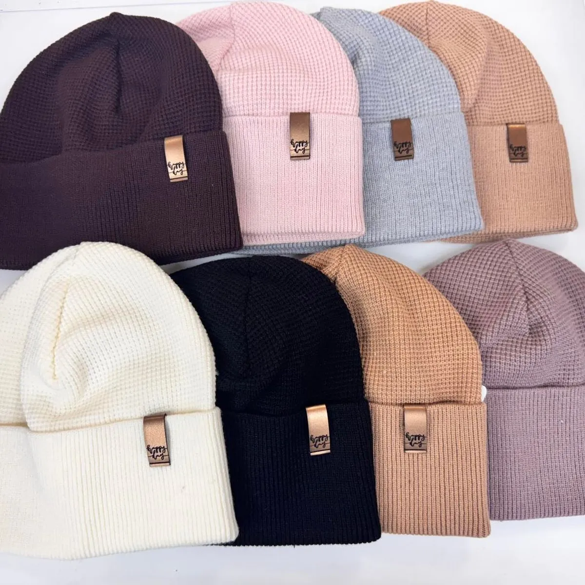 Czapki damskie beanie dzianinowe, 12 szt/opak.