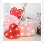Lampki LED w kształcie serca 16 cm różowe i czerwone