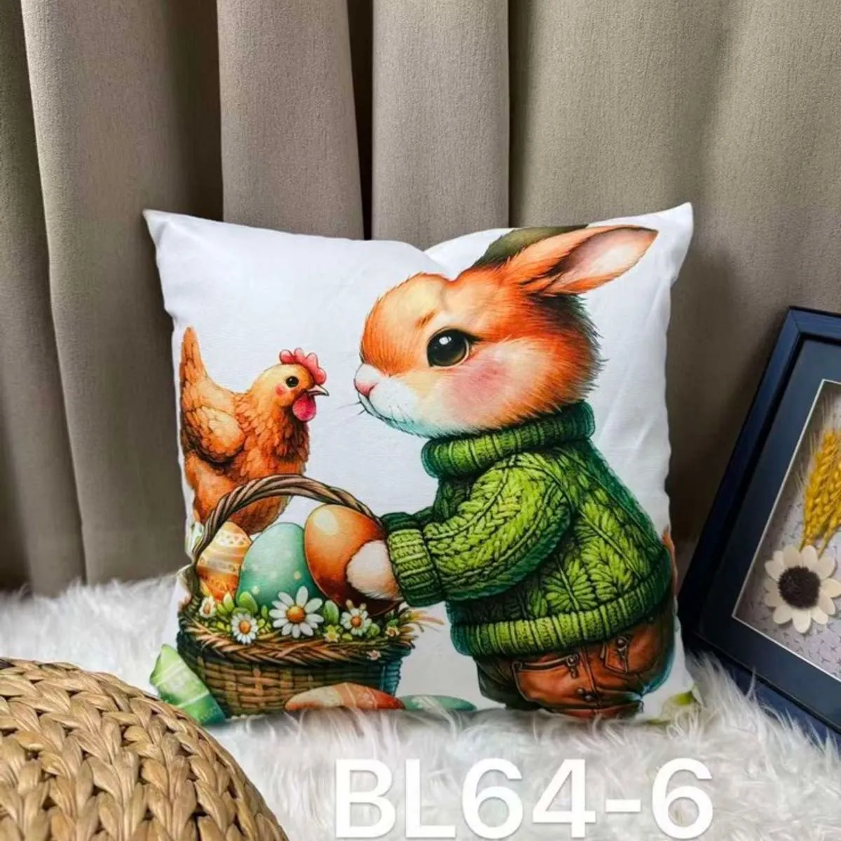 Poszewki dekoracyjne 40x40 z królikiem wielkanocnym BL64-6