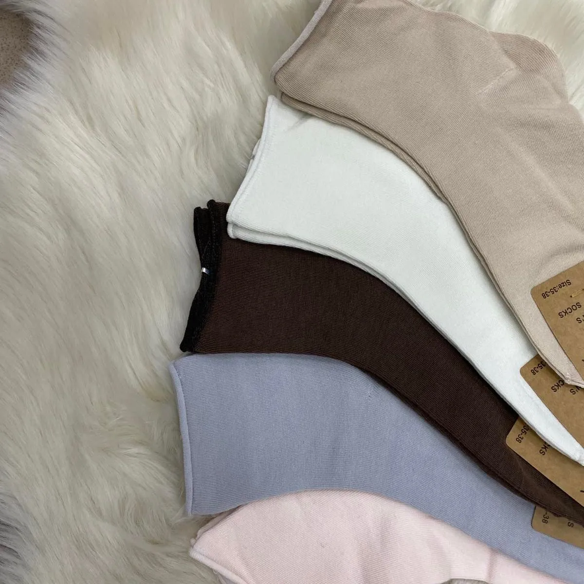 Skarpetki damskie stopki w 6 kolorach
