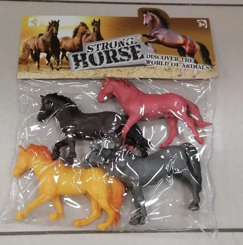 Figurki Konie Strong Horse Zestaw 4 szt.