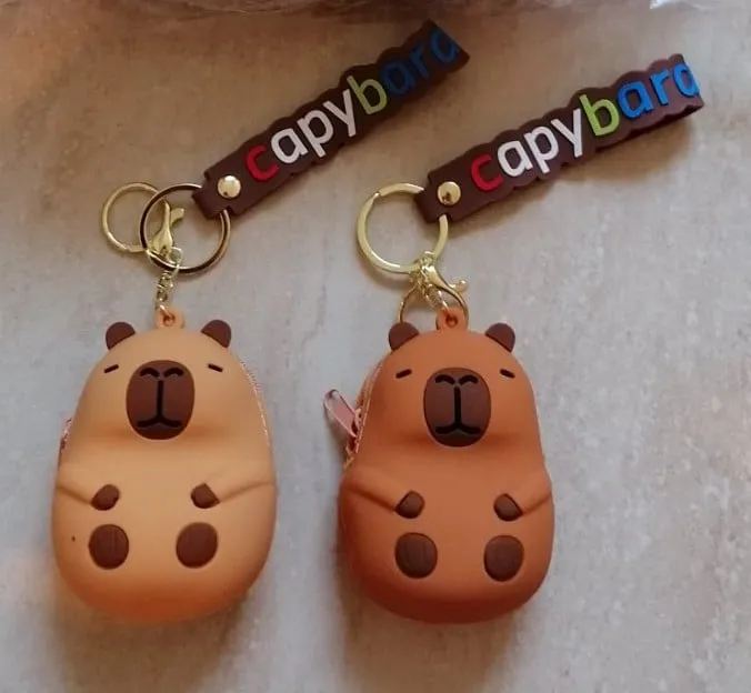 Brelok do Kluczy Capybara Silikonowa Portmonetka 3D 12szt