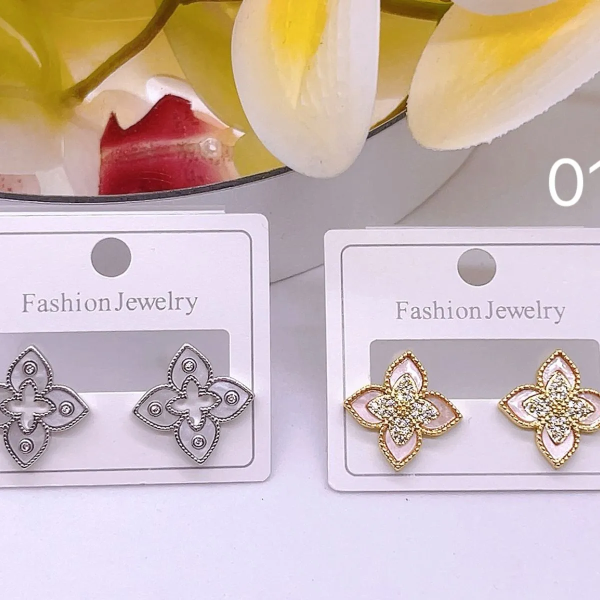 Kolczyki damskie Fashion Jewelry szara i różowa