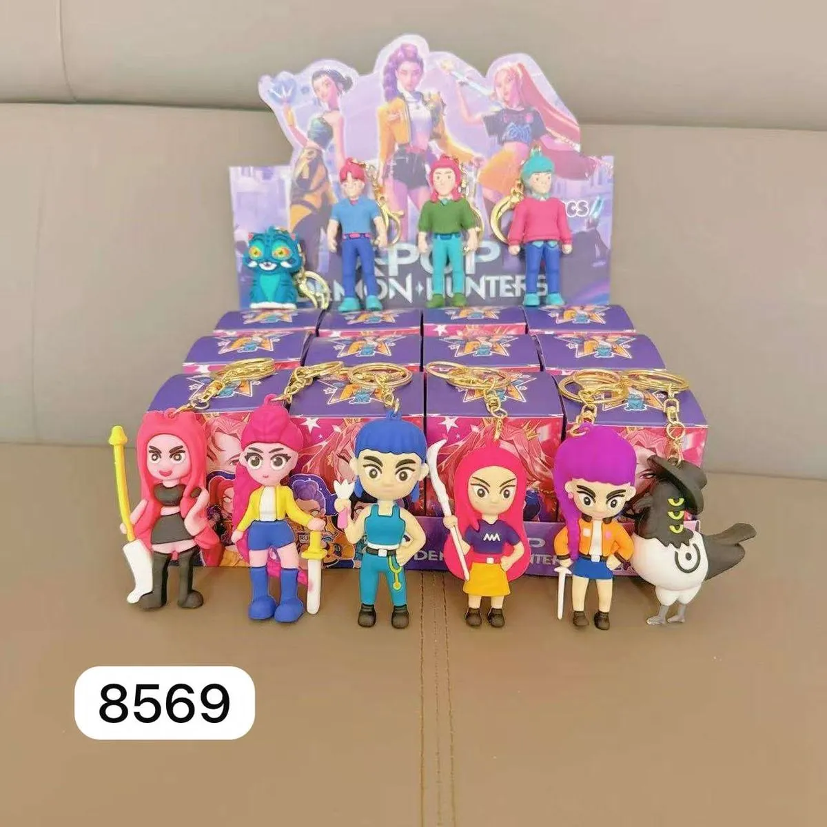 Breloki gumowe Pop Hunter figurki Kpop 12 szt