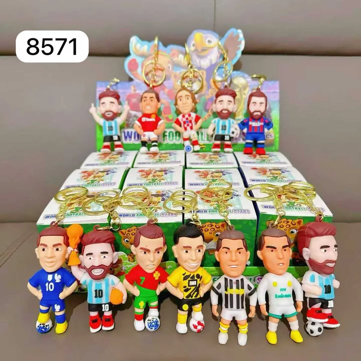 Breloki gumowe piłka z piłkarzami FIFA 8571