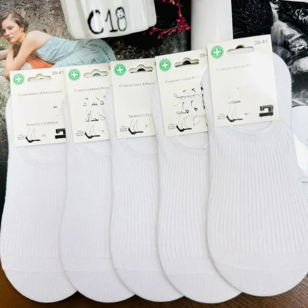 Skarpetki damskie bezszwowe białe 36-41
