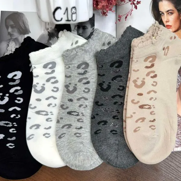 Skarpetki damskie z koronką i wzorem panterki 6 kolorów