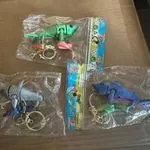 Brelok 3D Ruchomy Rekin z Nogami Mix Kolorów 24szt