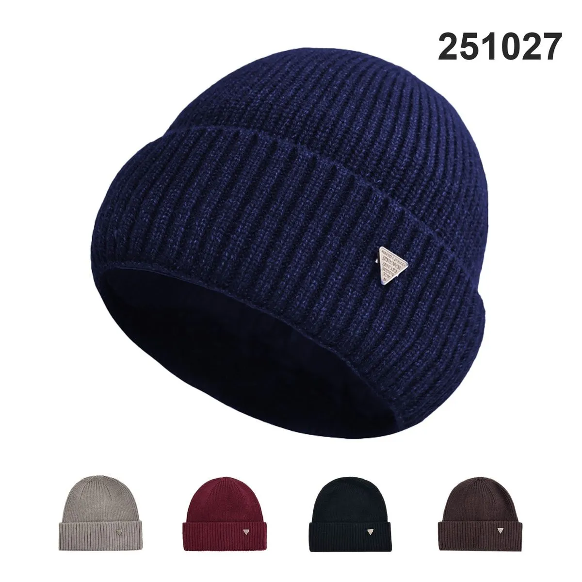 Czapka Zimowa Męska Prążkowana z Naszywką Mix Kolorów 12szt