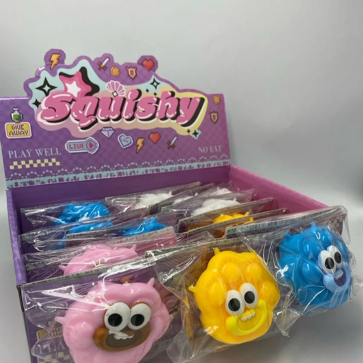 Zabawki Squishy Toys Gniotki Kolorowe Stworki 16 szt.