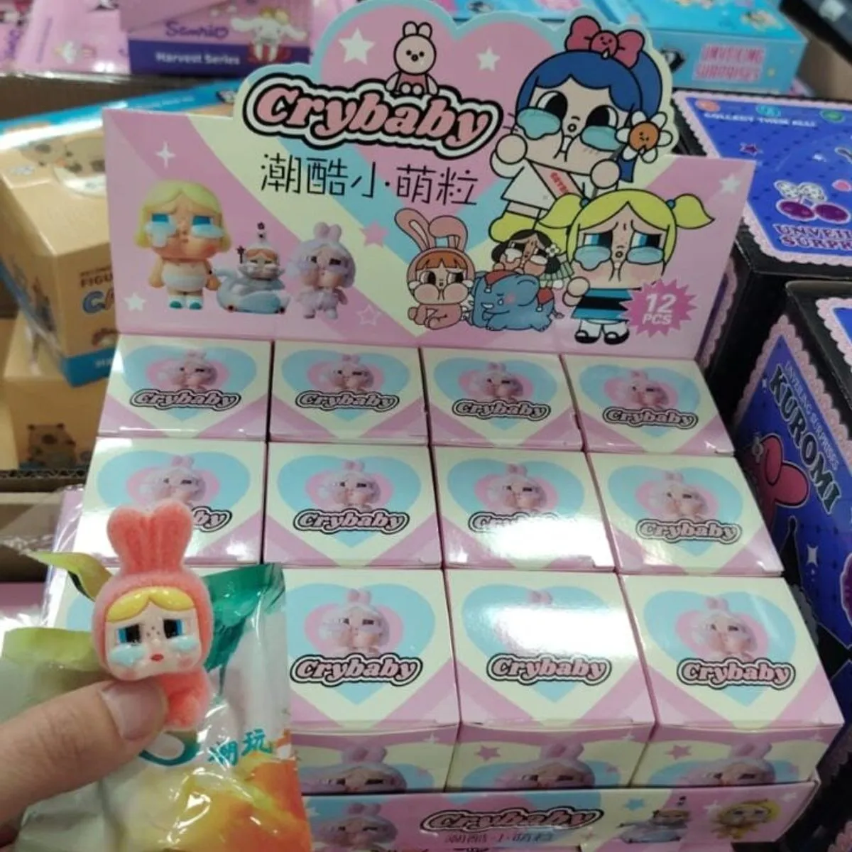 Figurki Crybaby - Kolekcjonerskie Mini Figurki Niespodzianki 12 szt.