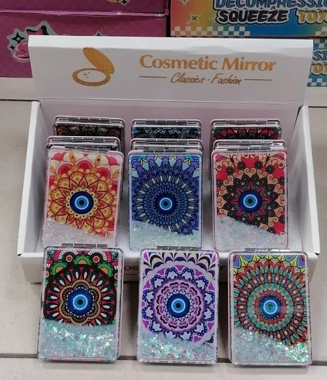 Lusterko Kosmetyczne z Wzorami Mandala