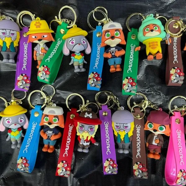 Breloki gumowe Zootopia Disney różne postacie