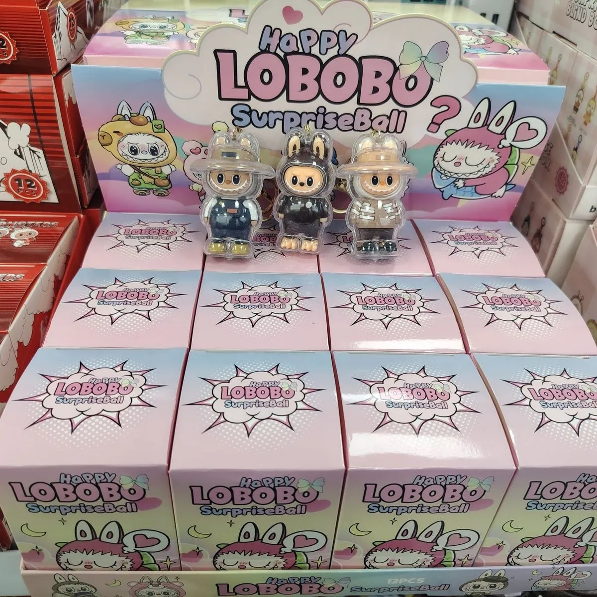 Figurki Brelok Labubu Happy Lobobo SurpriseBall 12szt