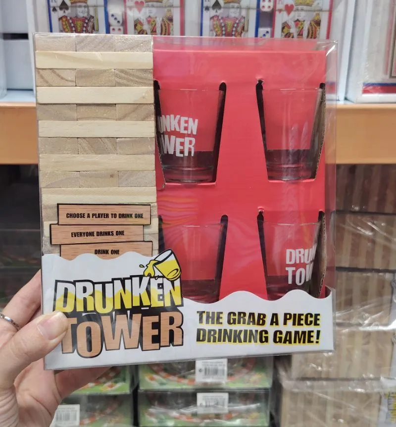 Drunken Tower - gra imprezowa z 4 szklankami
