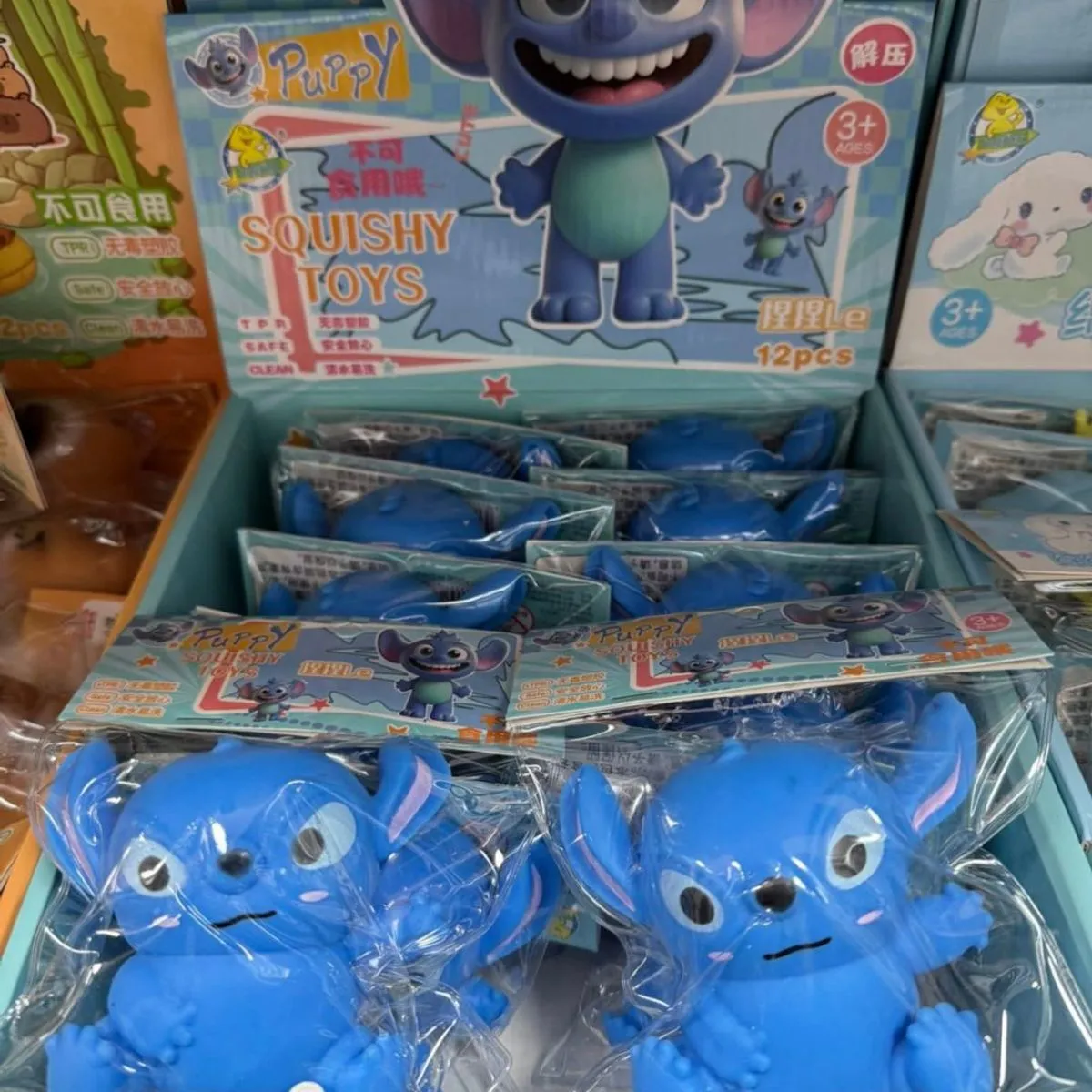 Gniotki Squeeze Toys Stitch niebieski 12 szt
