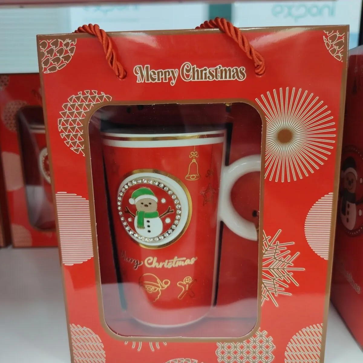 Kubek świąteczny z uszkiem Merry Christmas w pudełku