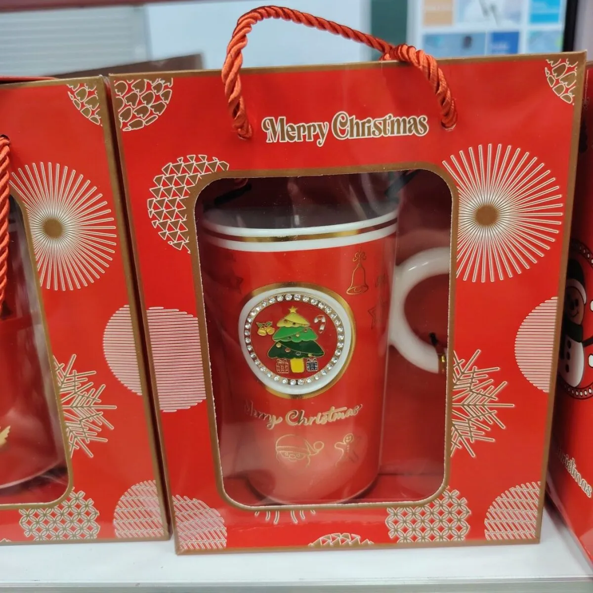Kubek świąteczny ceramiczny z choinką w pudełku Merry Christmas