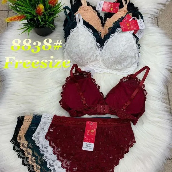 Komplet bielizny damskiej Free Size beżowy/czarny/biały/czerwony