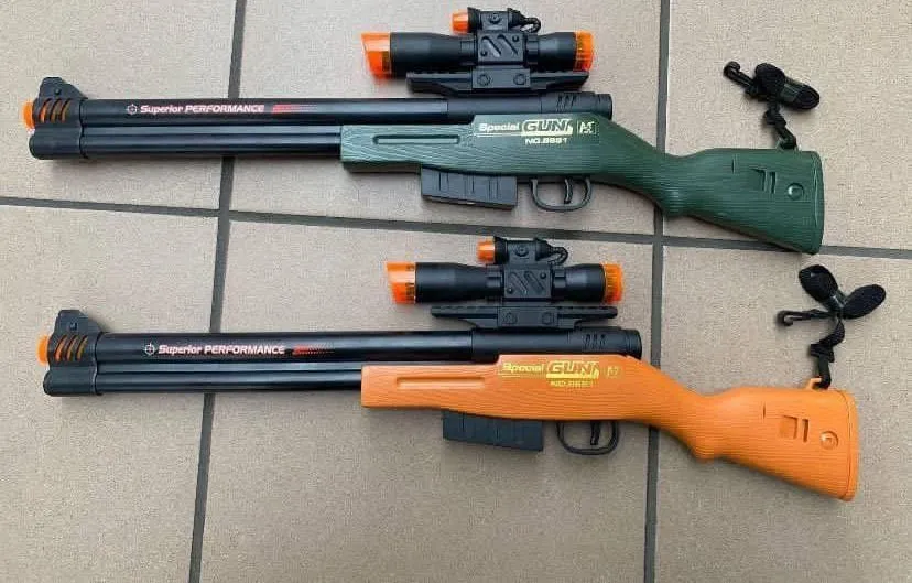 Pistolety na wodę Super Performance Gun X - zielony i pomarańczowy