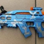 Pistolet na kulki zabawka niebieski futurystyczny