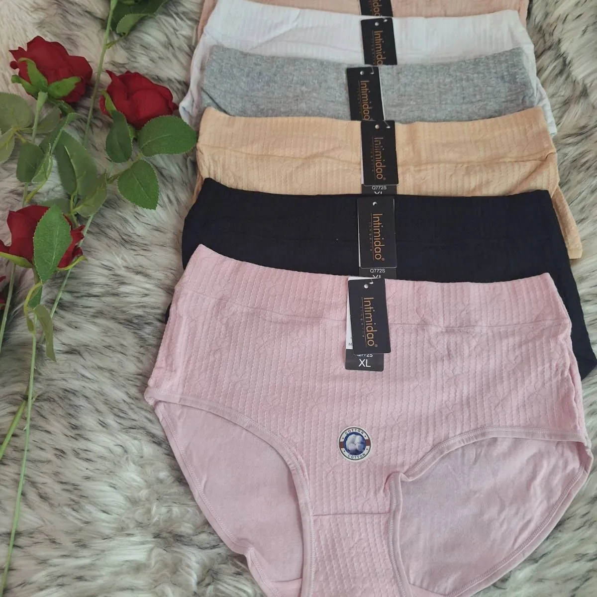 Majtki damskie prążkowane M-XL, 6 kolorów pastelowych i klasycznych