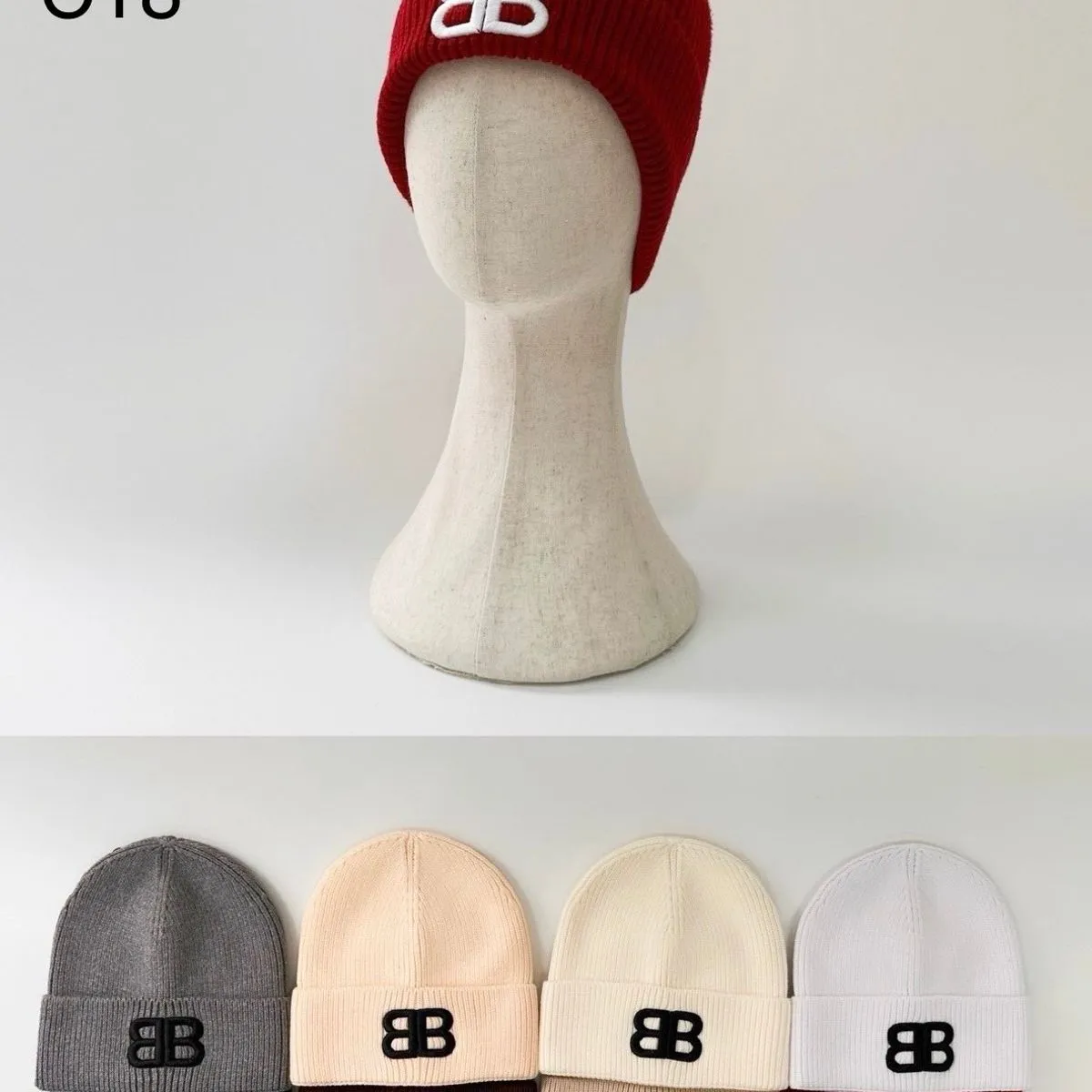 Czapki damskie beanie z naszywką BB C18, 12 szt/opak.