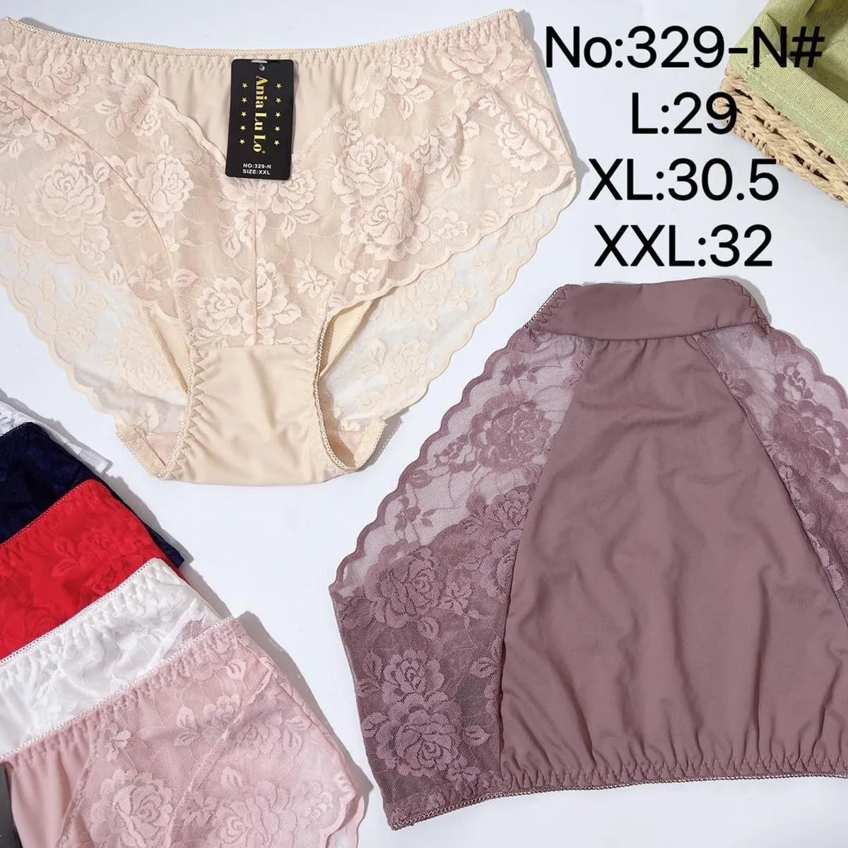 Majtki damskie koronkowe L-29.5 XL-32 No.329-N
